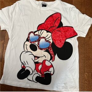 Minnie Mouse sequin tee